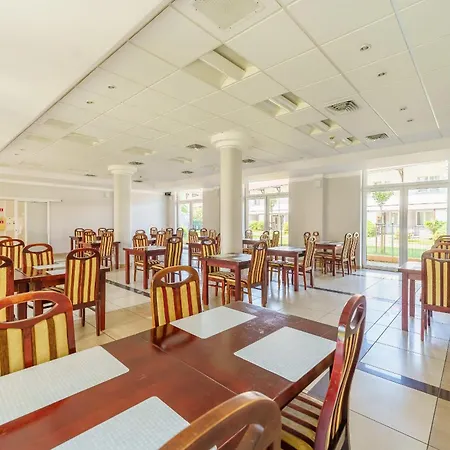 Centrum Rehabilitacyjno - Wczasowe Amber Курортний комплекс Колобжег