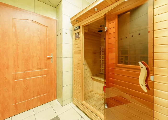 Centrum Rehabilitacyjno - Wczasowe Amber * קולובז'ג