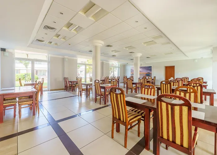 Centrum Rehabilitacyjno - Wczasowe Amber * קולובז'ג